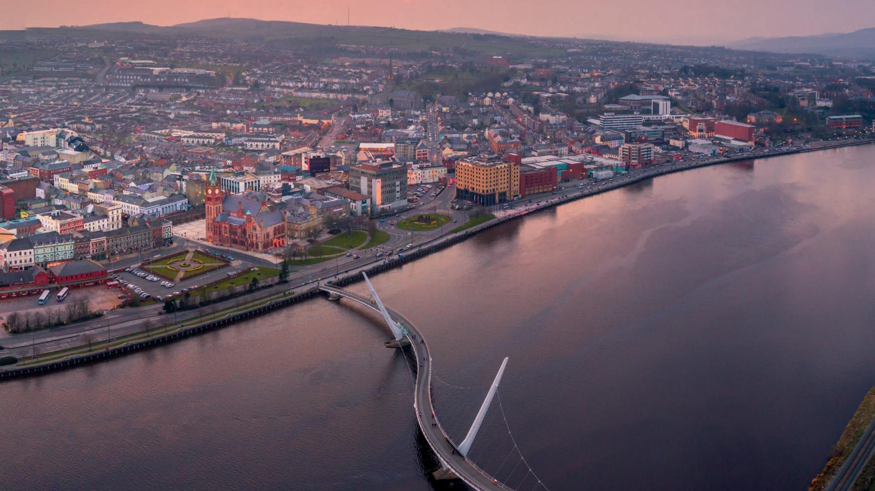 FoylePeaceBridge.jpg
